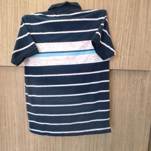 Selling New Navy Blue T-shirt Coz Of Size Issue