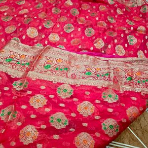 Beautiful Red Silk Printed Saree For Festivals