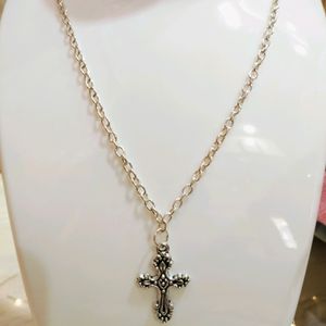 Gothic Necklace (3)