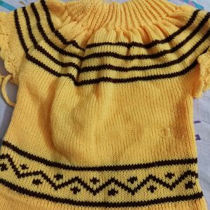 Short flutter sleeve sweater for 6 to 9 month baby