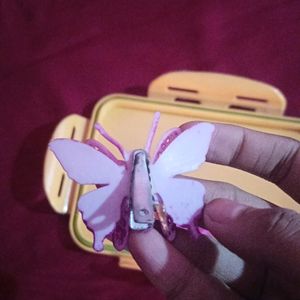 Beautiful Pink Butterfly Clips