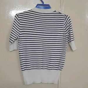 Women Stripping Round Neck Top