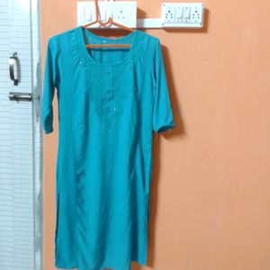 Ledies Kurti