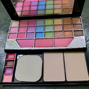 Beautiful Eyeshadow Palette