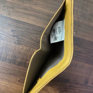 Baggit Yellow Wallet