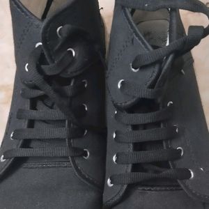 Black Boot Type Shoes