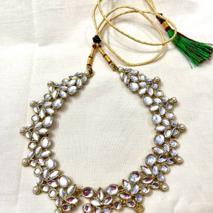 Kuntan Earrings And Necklace Set