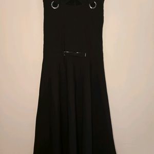 Black Sleeveless Dress