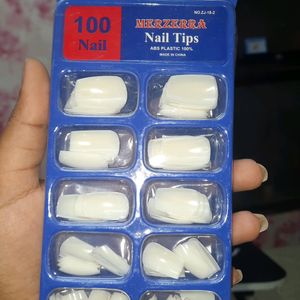 Set Of 100 Nails