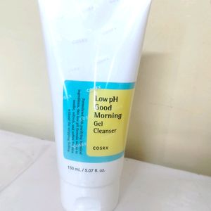 Cosrx Low Ph Good Morning Gel Cleanser