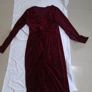 Maroon body con dress.. imported