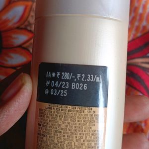 LAKME PEACH MILK SPF 24PA++