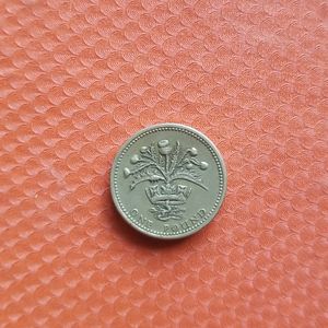 One Pound Coin of UK