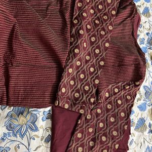 Tasva Maroon Thread Embroidered Kurta Set