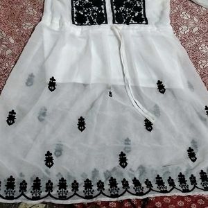 Short Kurti