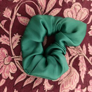 Green Scrunchie