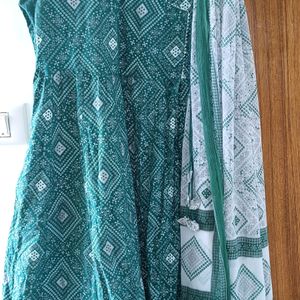 Anarka Style Kurta And Dupatta Set