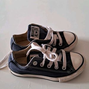 Converse Shoes Kids Size UK 10