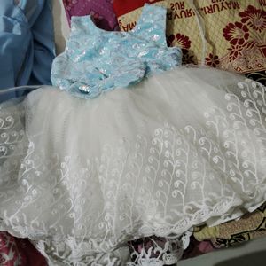 Very Beautiful Baby Girl Frock