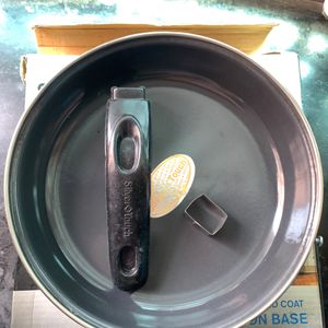 BRAND NEW FRY PAN