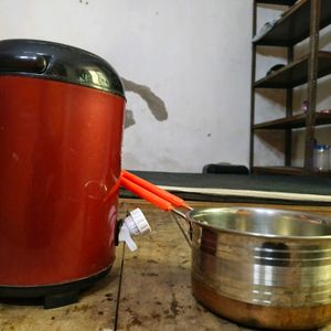 Thermos & Sauce Pan