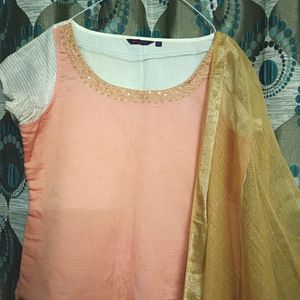 Double Layered Kurta With Golden Dupatta