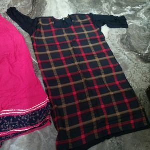 Big Size Patiala And Black Kurti.