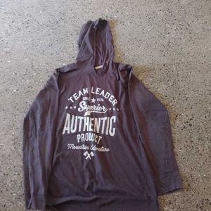 Brown Sweatshirt /Pullover