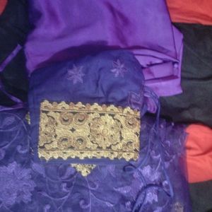 Saree With Blouse And Peticoat