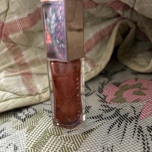 Fenty Beauty Gloss Bomb Lip Luminizer