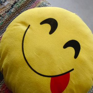Pillow Toh Emoji