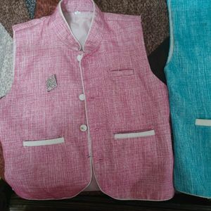 Combo Of 2 Waistcoats, For 5 And 8 Year Old.