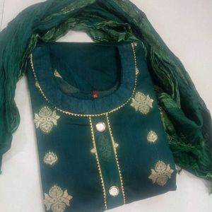 Kurta Set With Dupatta