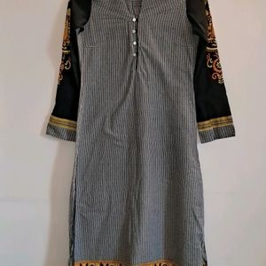 Folklore Kurti