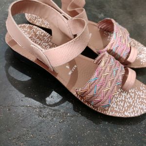 New Sandals For Girls Negotiable