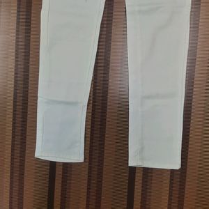 R-51 Size 30 Slim Fit Women Denim Jeans