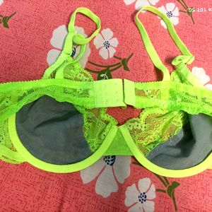 Underwired Pushup Lacy Neon Green