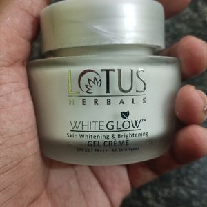 skin whitening and brightening gel cream