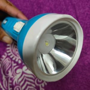 Chargeable Emergency Torch