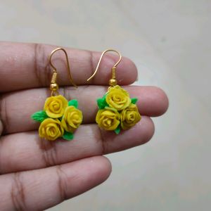 Rose Earings (Yellow)