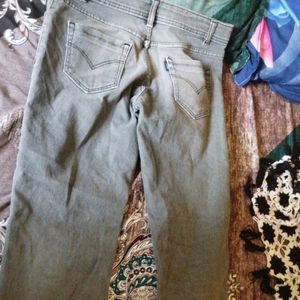 Jeans Pante Not Use Free To 1 T-shirt