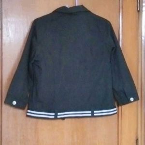 Black stylish short jacket for girls/ women