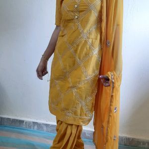 Patiyala Suit