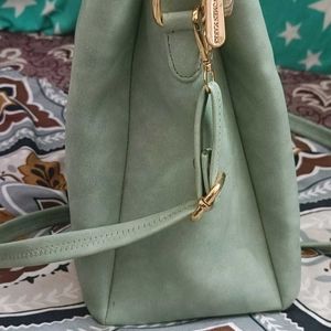 WOMEN MARKS SLING BAG