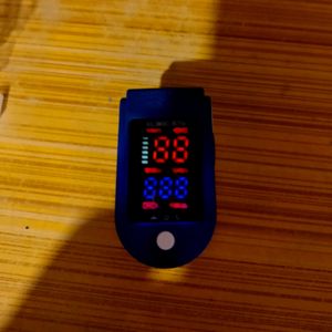 Pulse Fingertip Oximeter