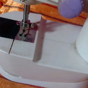 Mini Sewing machine