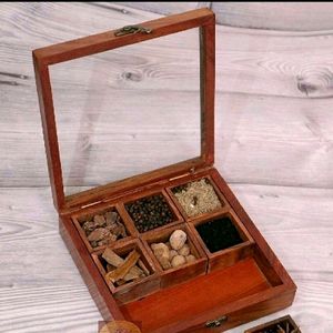 SPICE BOX WITH SPOON [NEW]