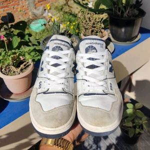 OGRINAL NEW BALANCE 550 BUT SLIGHTLY USED