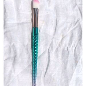 Hair Accessories And Makeup Brush