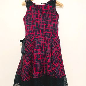 Black & Red Sleeveless Dress